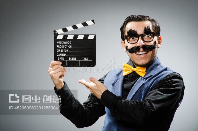 趣力狂澜 电影制作中”有趣男人“的无声肖像